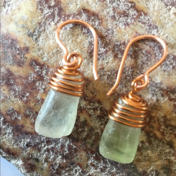 Aqua Green raw Calcite Crystal Copper Earrings - Picture 3 of 4